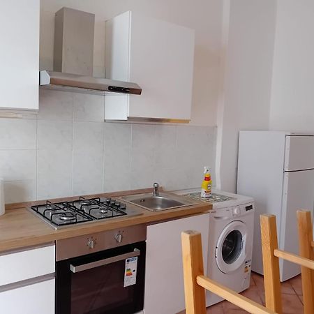 Love House - Apartment On The Beach Пескара Екстериор снимка