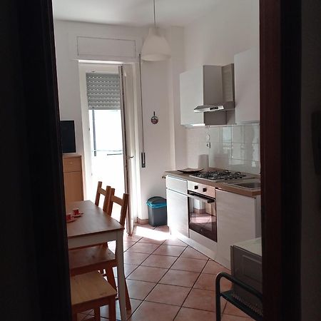 Love House - Apartment On The Beach Пескара Екстериор снимка