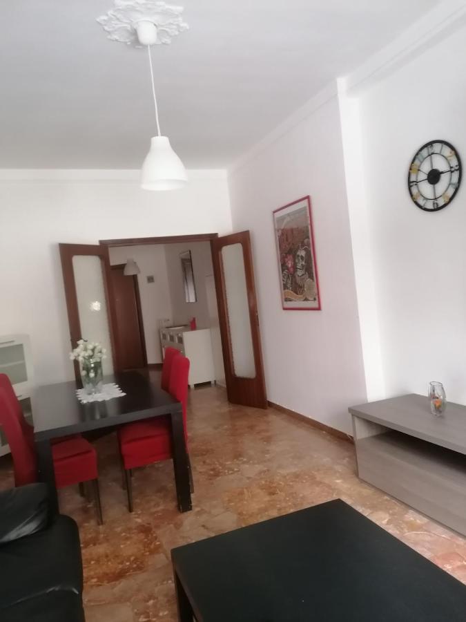 Love House - Apartment On The Beach Пескара Екстериор снимка